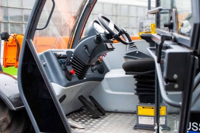 Телескопический погрузчик TLH-4007 CE